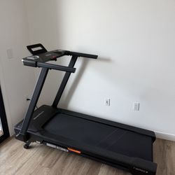 NordicTrack T Series 5 Treadmill - MINT !!