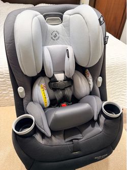Maxi Cosí car seat
