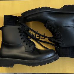 Fendi Black Boots Size 36 Fits 6.5