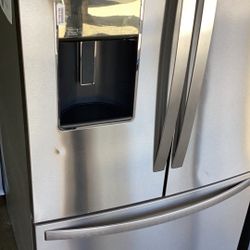 Whirlpool French Door, Fridge Door, Icemaker Ice Make