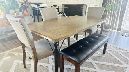 Ashley Dining Set