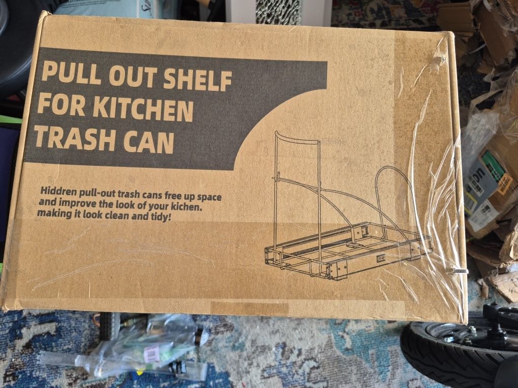 Pull Out Trash Can