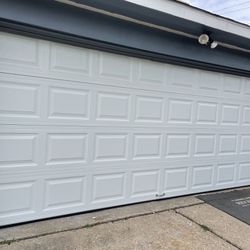 ✅Puerta de Garage/Garage Door 16x7 —-$999