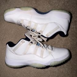 Air Jordan 11 Retro Low Sneakers size12