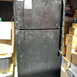 Top Freezer 30” Refrigerator 