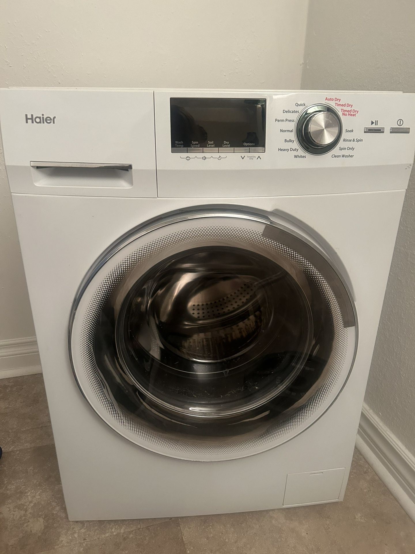 24" 2.0 cu. ft. Front Load Washer/Dryer Combo