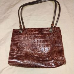 Small Shoulder Bag • Clean