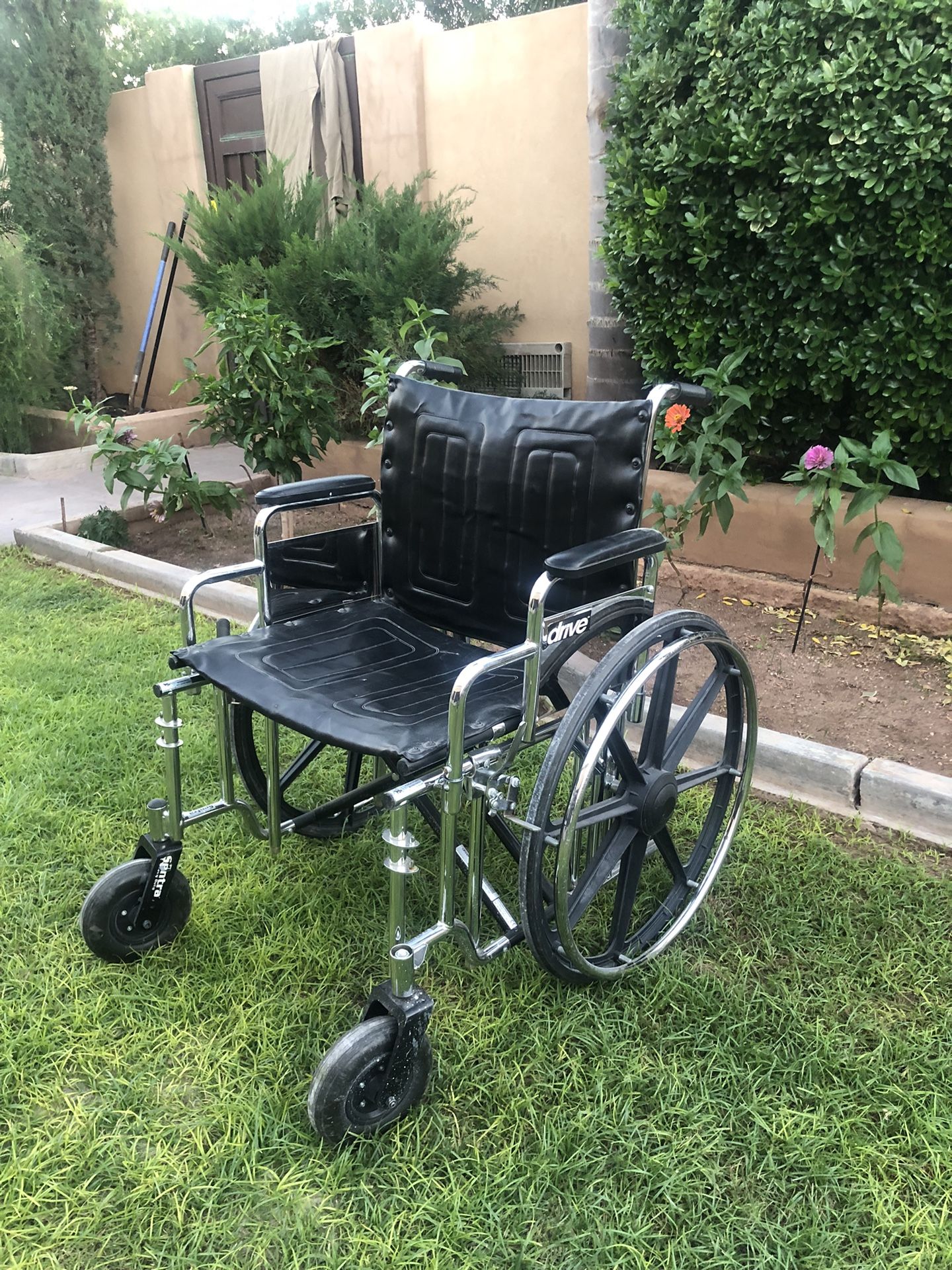 Sentry, Heavy Duty, with foot rests.