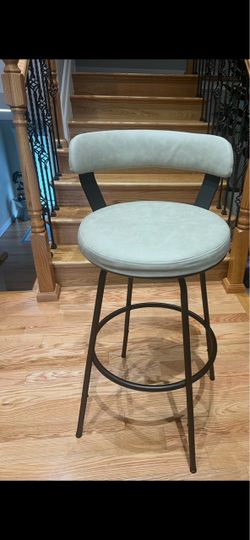 4 Bar Stool Chairs