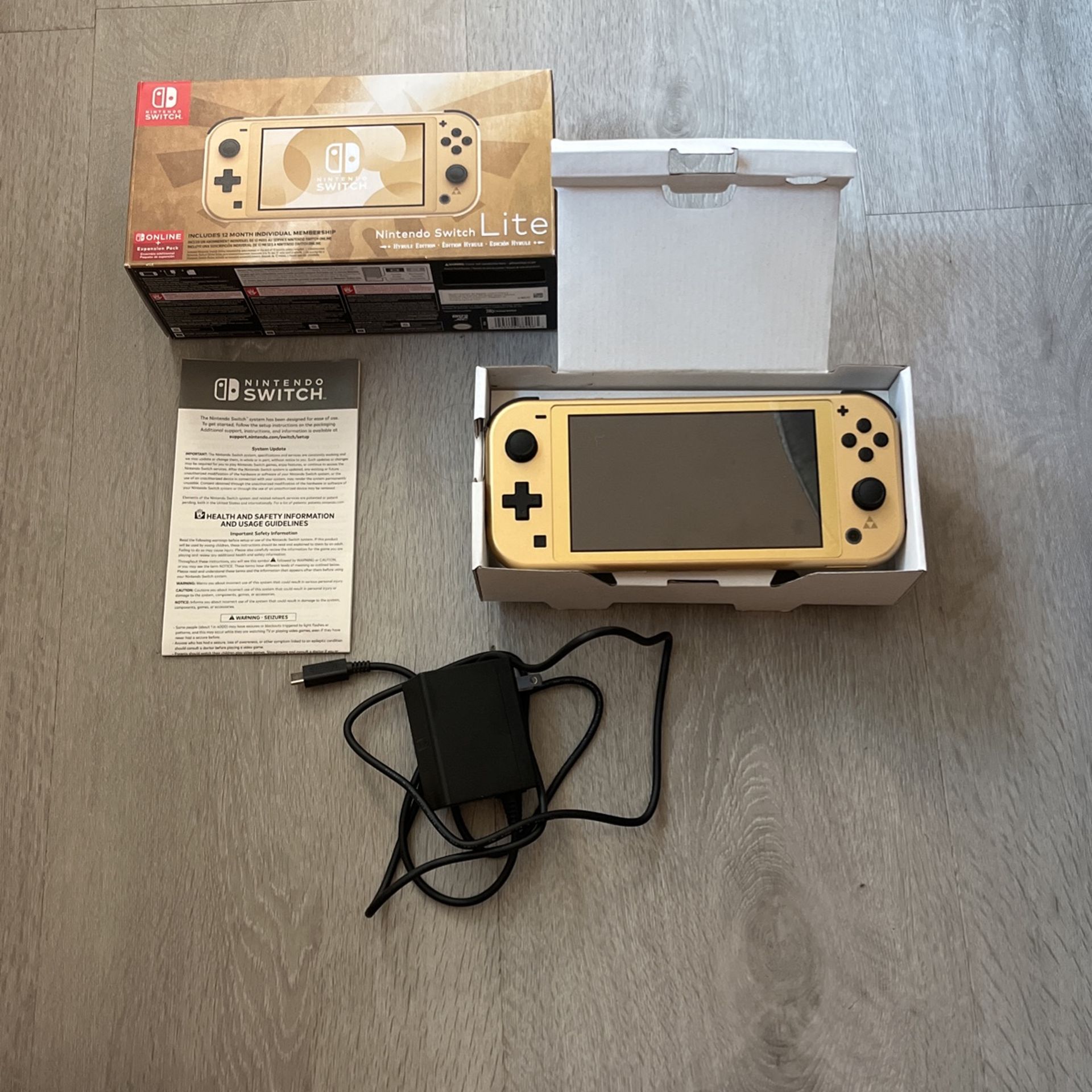 Nintendo Switch Lite (Gold)