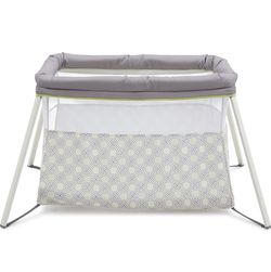 Brand New Delta Children Viaggi Playard, Mosaic