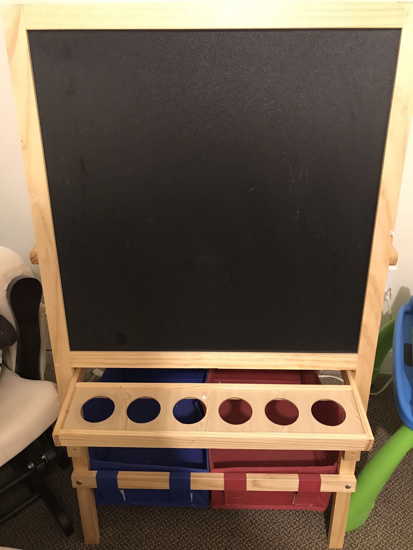 Child’s Easel with paint cups and Smock