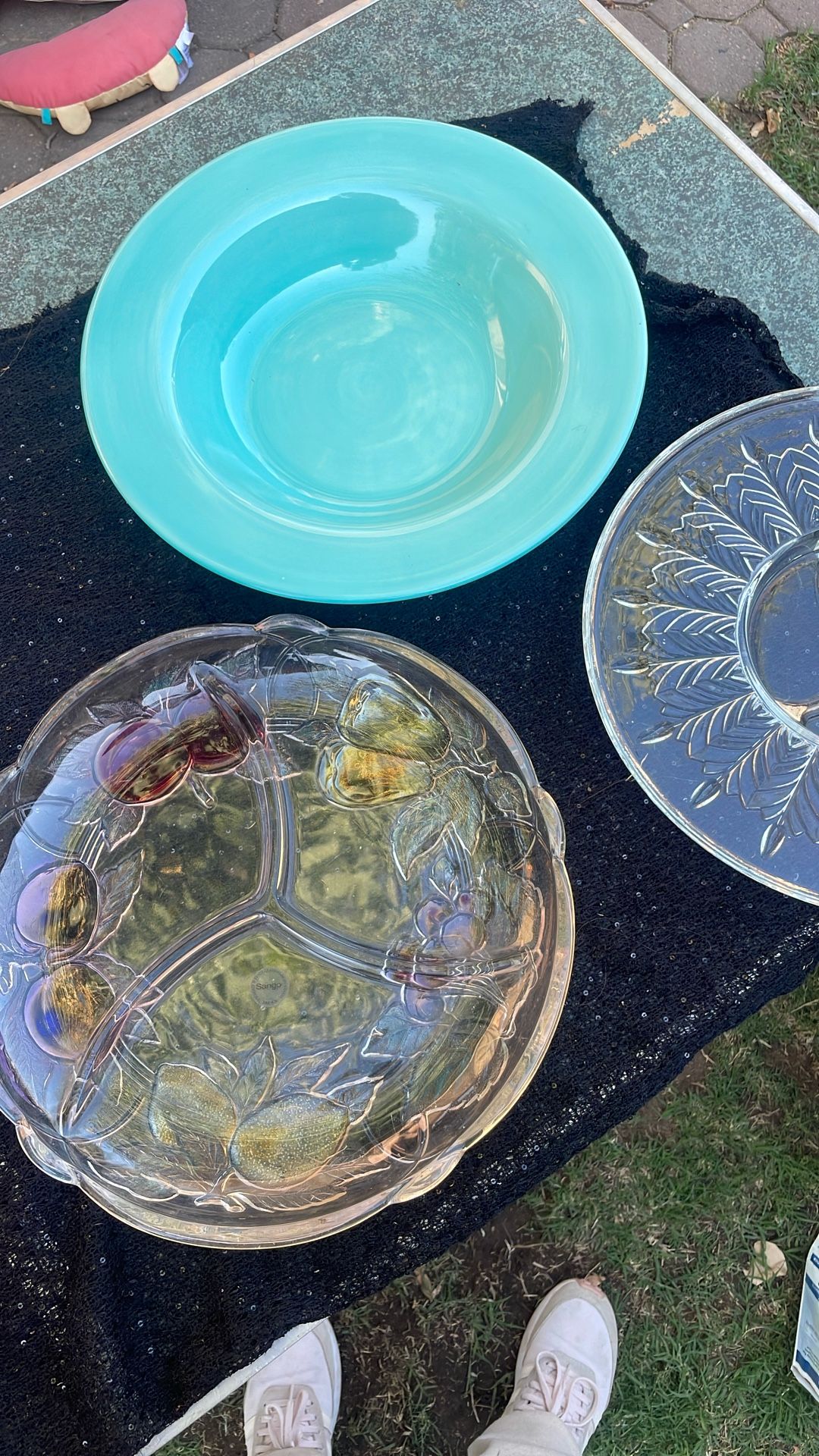 Tray