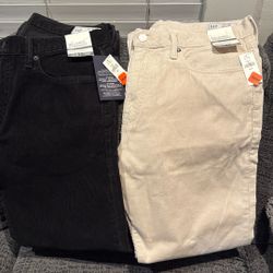 Two Pairs Of GAP Corduroy Pants Relaxed Straight Size 34/32