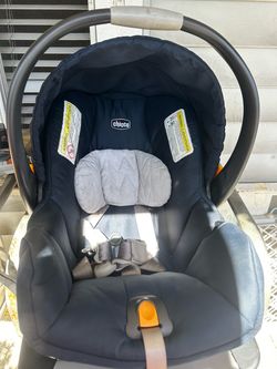 Chicco car seat,keyfit 30.And Base