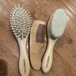 Baby Wooden Hair Brush Set Of 3
