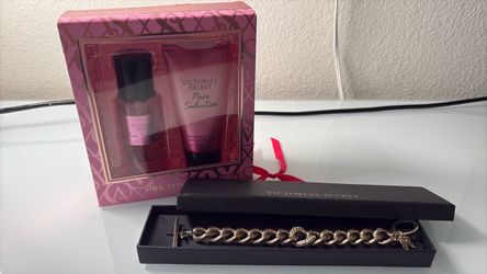 Victoria’s Secret Pure Seduction Set + Bracelet