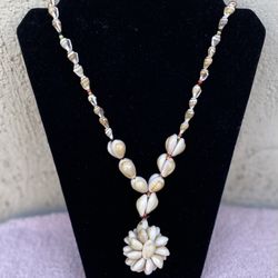 Sea Shell Necklace With Pendant 17” …