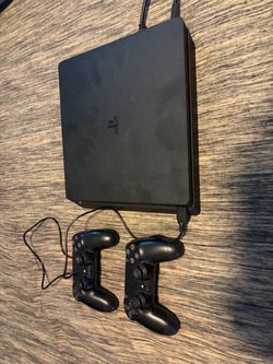 PS4 Slim