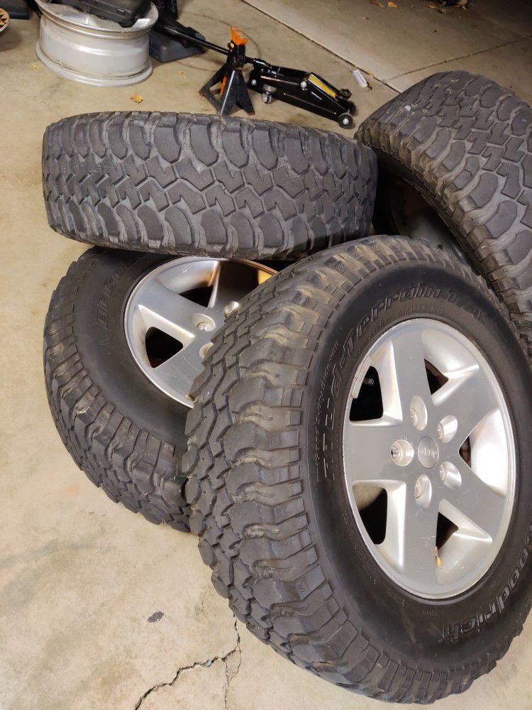 Jeep Rims+Tires
