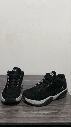 Jordan max aura 3