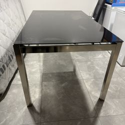 Black Glass Dinning Table 3 Chairs $130