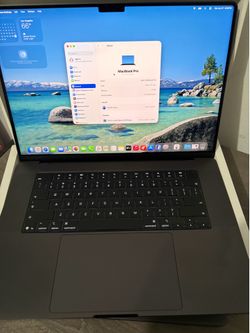 New open box Apple MacBook Pro m5 max 32GB Ram 2TB warranty 2027 MSRP $4800