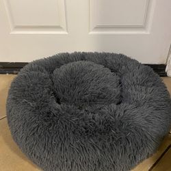 24” Round Pet Bed