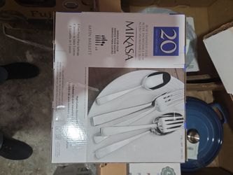Stainless steel utensils