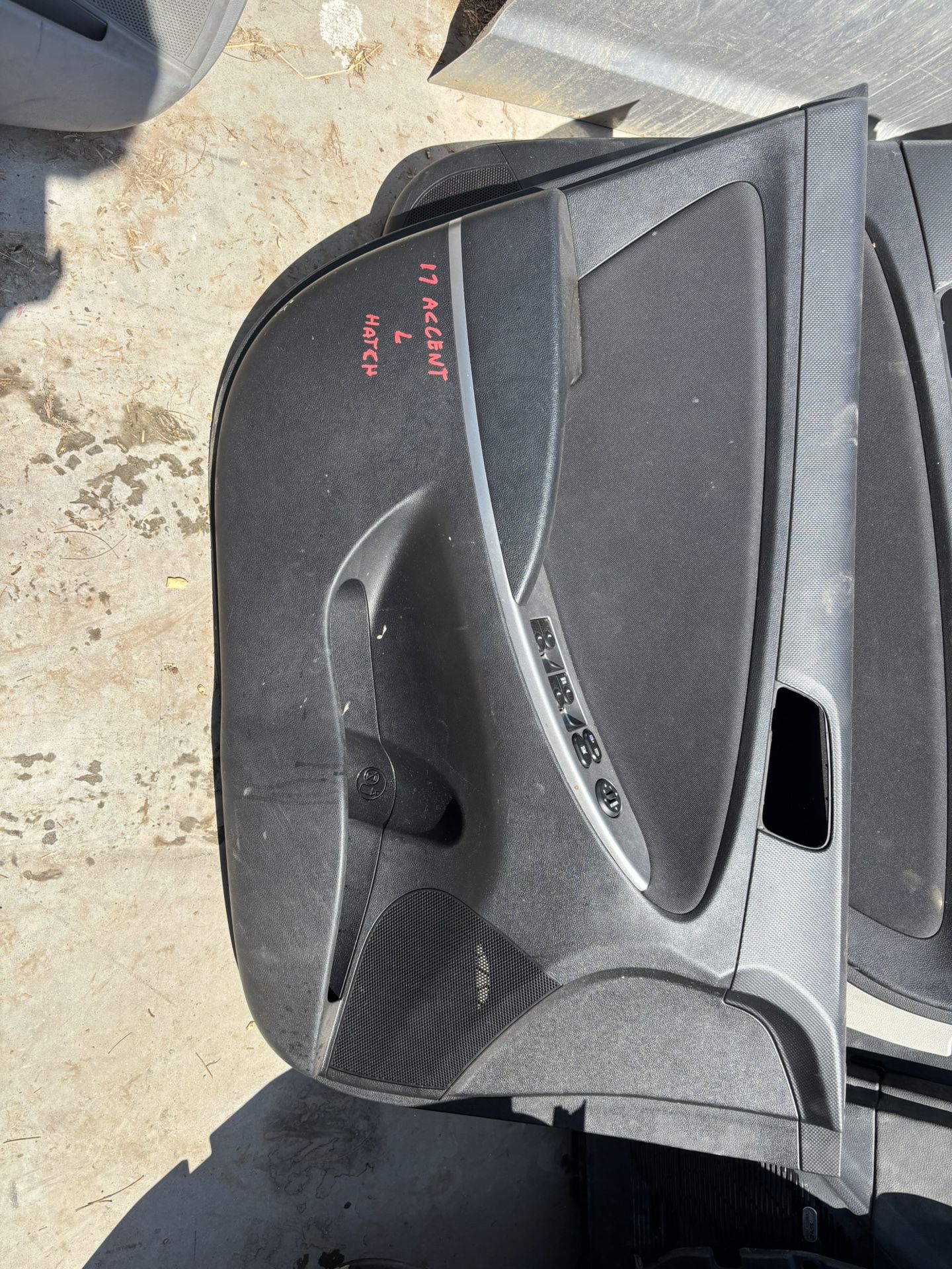 2017 Hyundai Accent L Hatch Door Panel Parts
