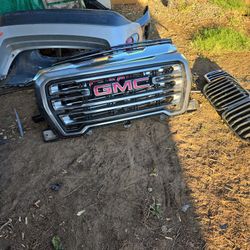 19 20 21 GMC SIERRA 1500 SLT GRILL OEM