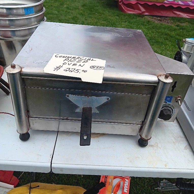 Comm Pizza Oven