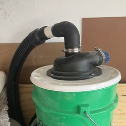 Cyclone Vacuum System