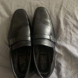 BLACK DRESS SHOES