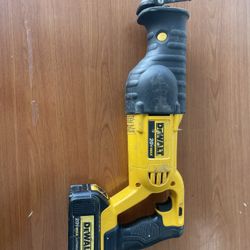 Dewalt DCS380 Variable Speed Reciprocating Saw