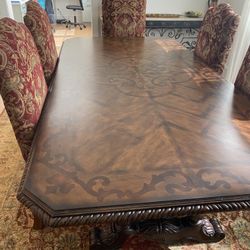 Dinning Room Set. Table 6 Chairs     Beautiful High End 