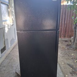 Whirlpool Refrigerator 
