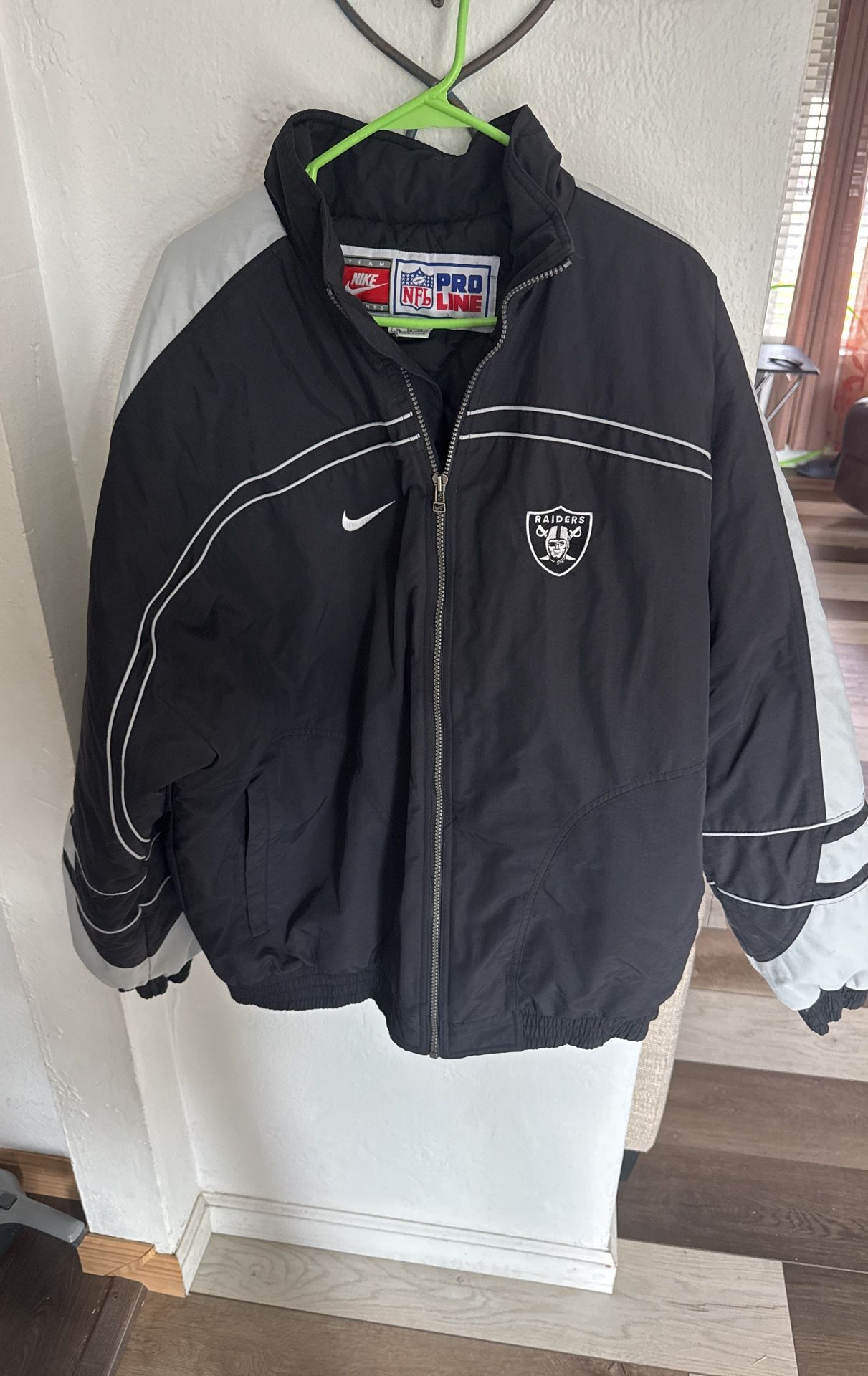 Nike Pro Line Xlarge Raiders Jacket