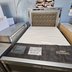 Beds/Bedroom Sets/ Matress