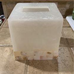 Capiz Tissue Box Holder