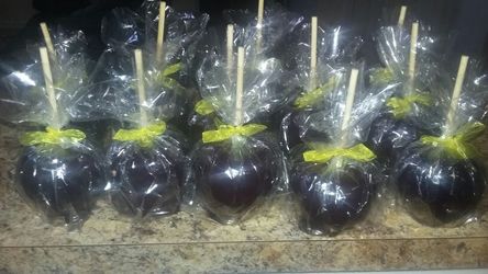 Candy apples!!