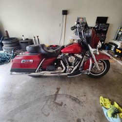 2007 Harley Davidson FLHTC