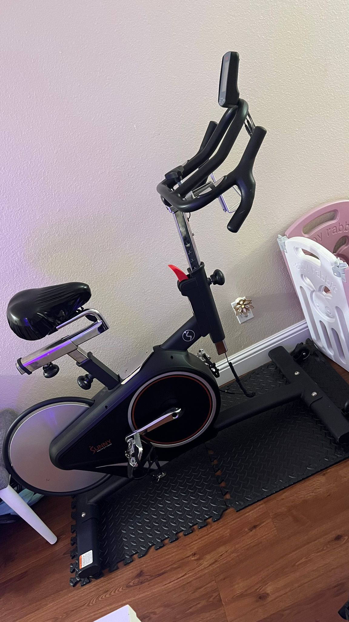 Recycling exercise bike