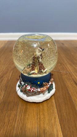 Party Lite father Christmas, musical snow globe