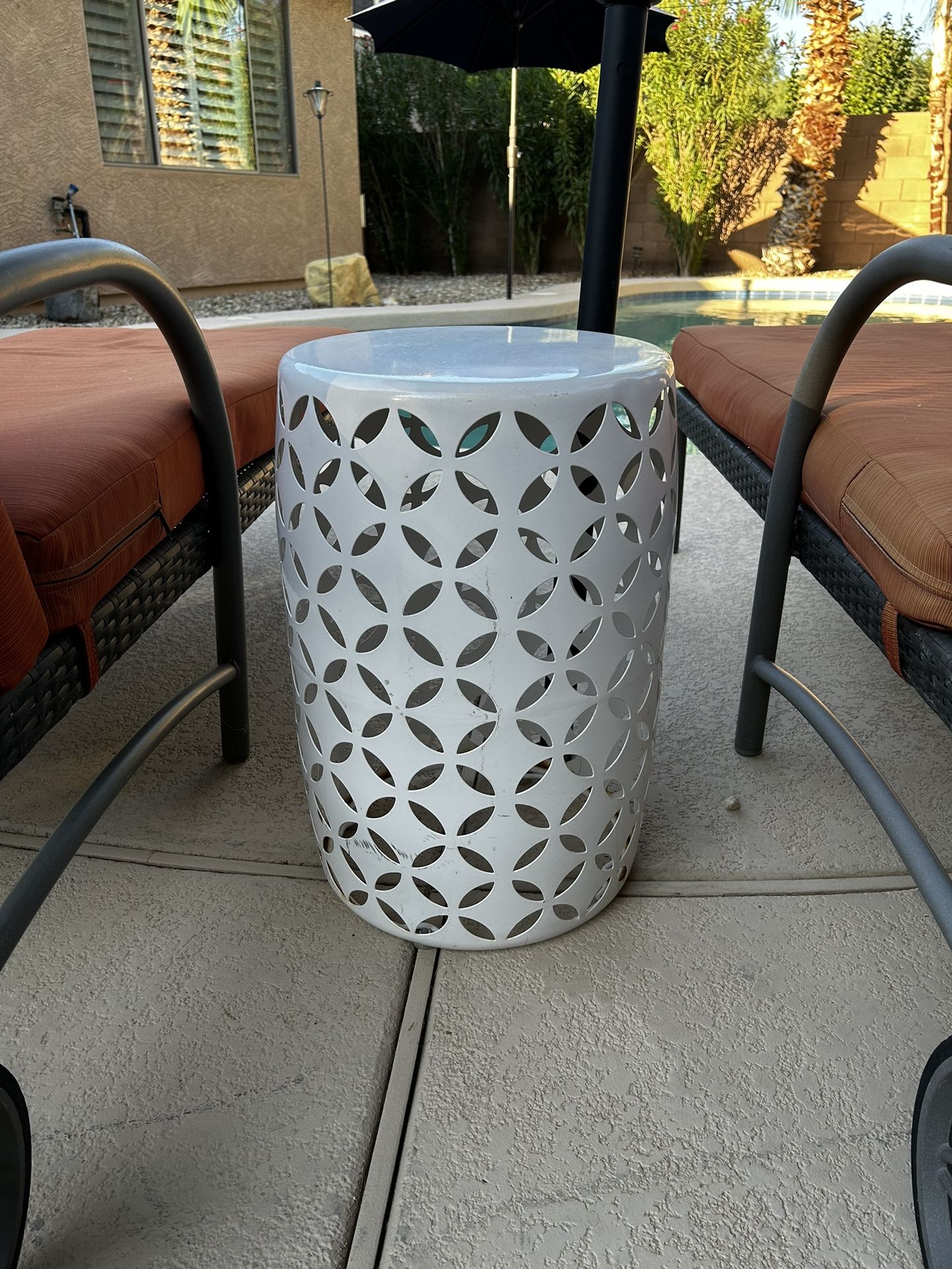 White Metal Patio Side Table for Sale in Gilbert, AZ OfferUp