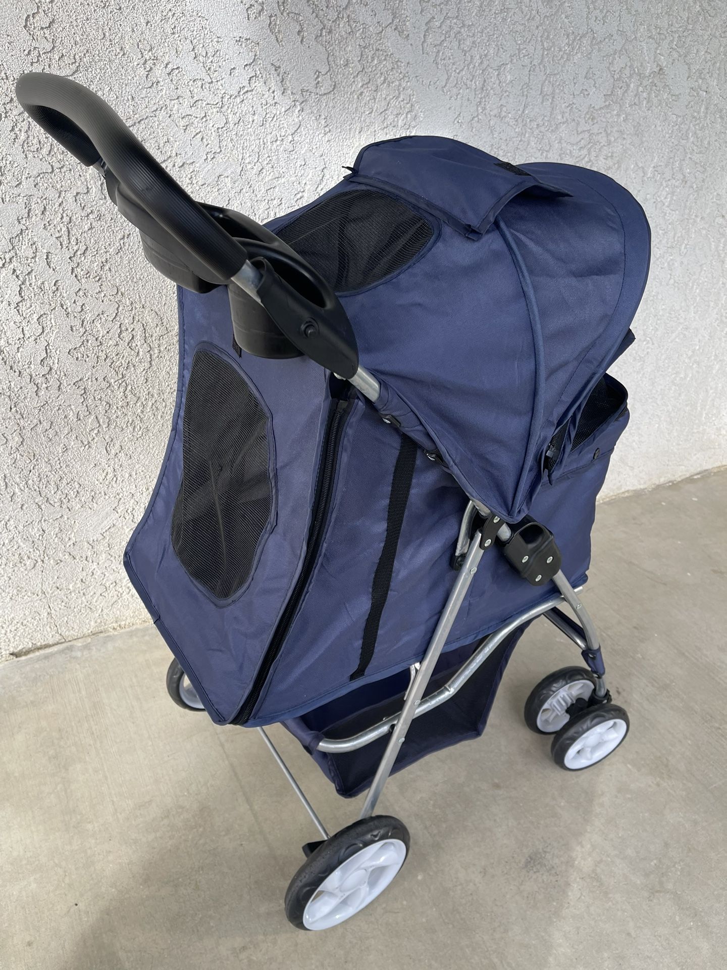 Pet stroller