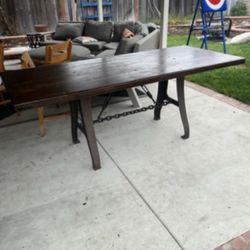 Restoration Hardware Dining Table 