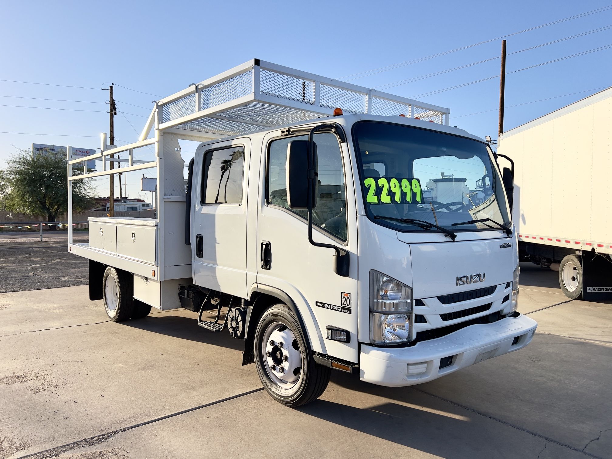 2016 Isuzu NPR-HD