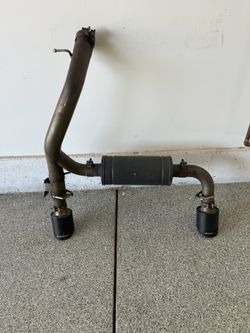 Focus RS aFe 3 in Stainless Steel Axle-Back System with Carbon Tips