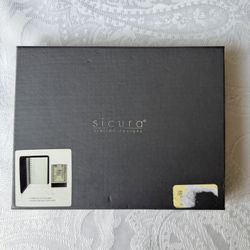 Money Clip with Notebook set from the brand "Sicura Italian Designs". Stylish and functional accessory, made from high-quality leather. The set includ